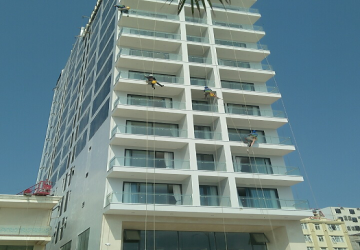 cong-trinh-khach-san-adamo-hotel-ve-sinh-kinh-tai-da-nang